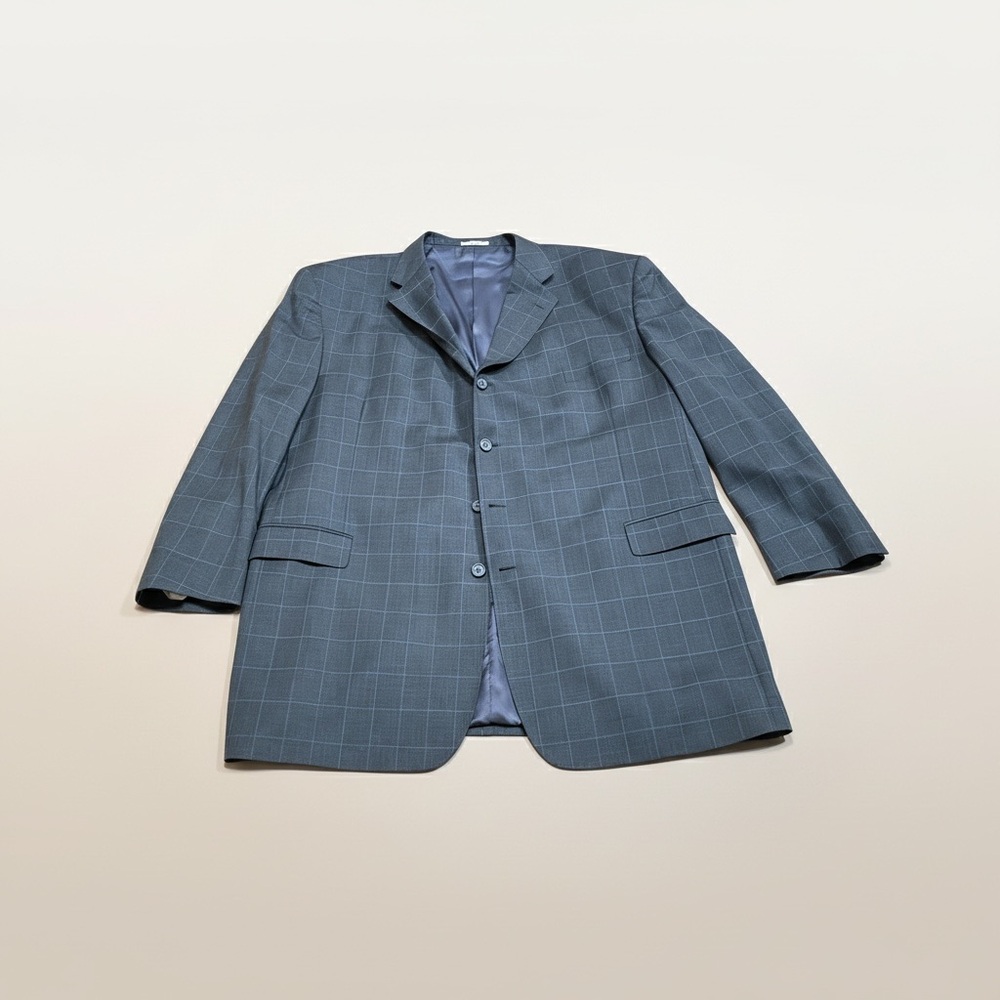 Tailored Grey Windowpane Suit — Men's Two-Piece - Picture 4 of 4